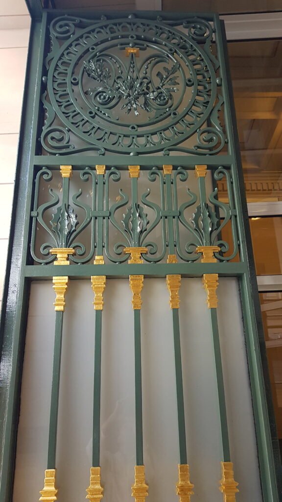 Académie de Médecine, Paris — photo 28
