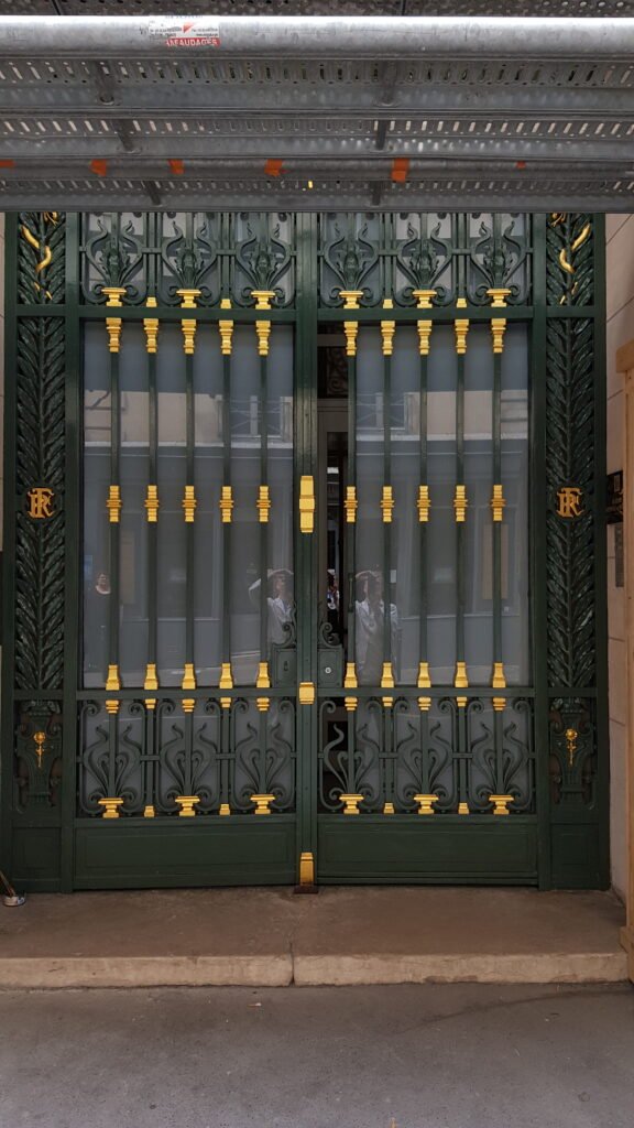 Académie de Médecine, Paris — photo 31